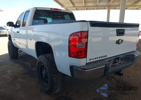 2011 Chevrolet Silverado 1500 Lt z USA, uszkodzony, nr VIN 1GCRCSE06BZ368894
